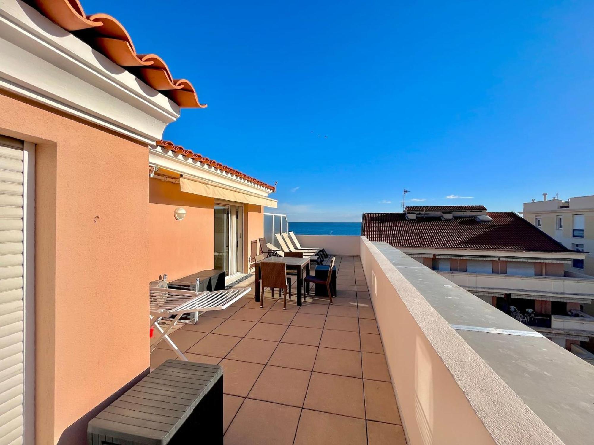 "Le Rooftop Des Rivages" Immense Terrasse, Centre Leilighet Menton Eksteriør bilde